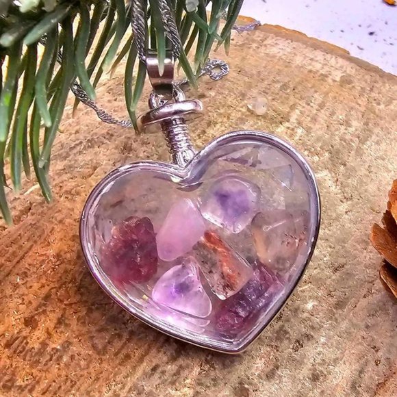 Nature Super Seven Crystal Ruby Chips Floating Heart Shape Pendant Necklace - Picture 6 of 10